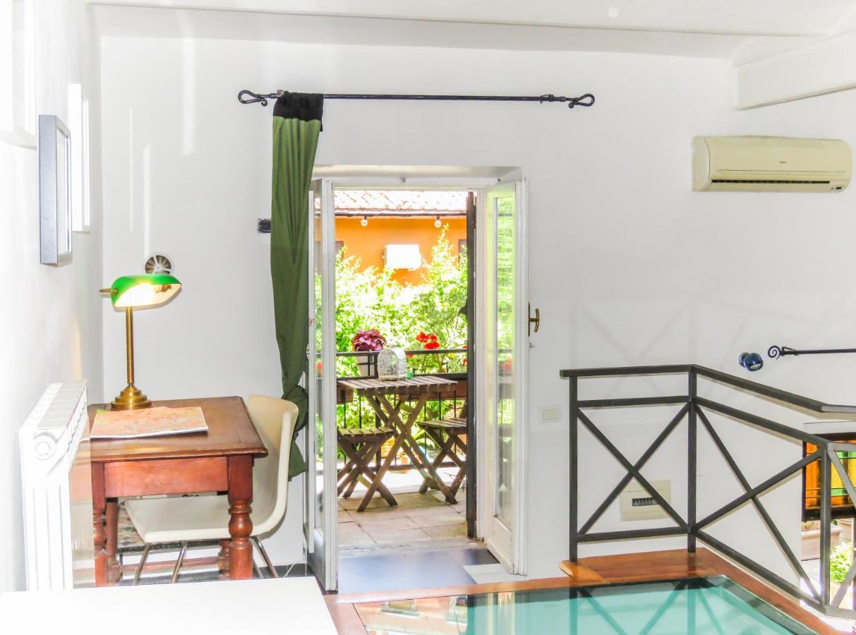 Casa Del Moro - Romantic Loft In Trastevere Dış mekan fotoğraf