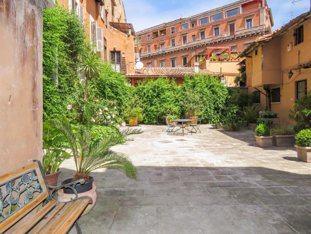 Casa Del Moro - Romantic Loft In Trastevere Dış mekan fotoğraf