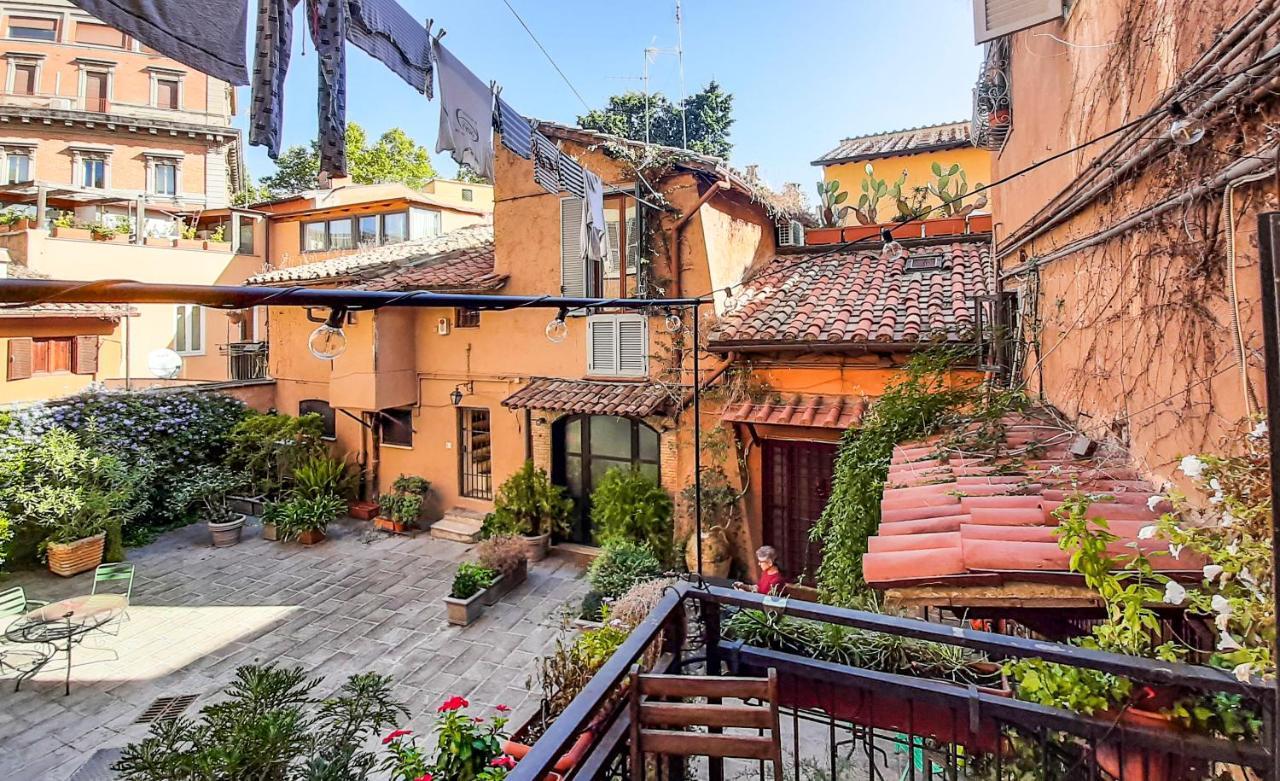 Casa Del Moro - Romantic Loft In Trastevere Dış mekan fotoğraf